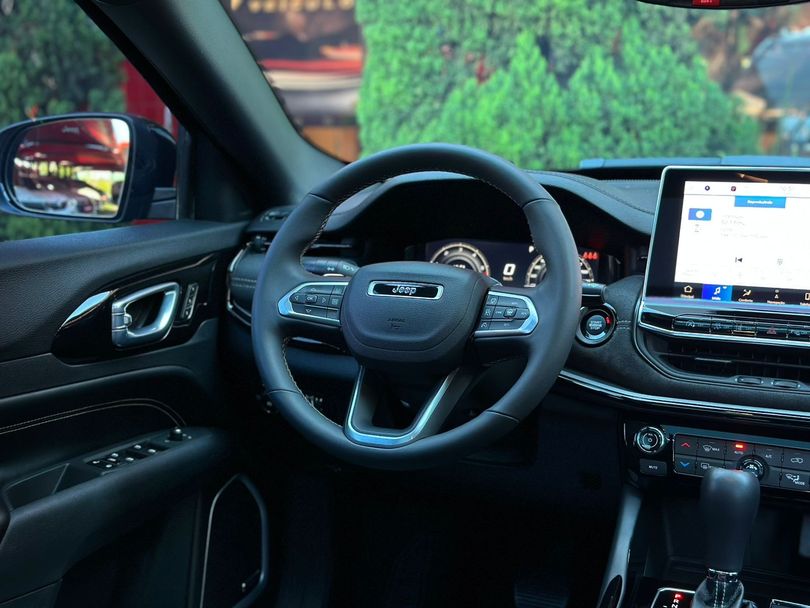 Jeep Commander Black Hurricane 2.0 4x4 TB Aut