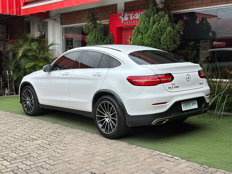 Mercedes GLC 250 Coupe 4MATIC 2.0 TB 16V Aut.