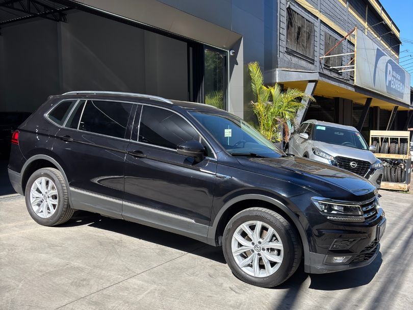 VolksWagen TIGUAN Allspac Comf 250 TSI 1.4 Flex