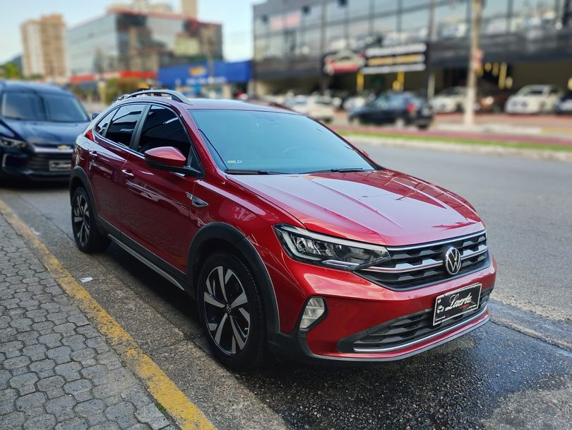 VolksWagen Nivus Highline 1.0 200 TSI Flex Aut.