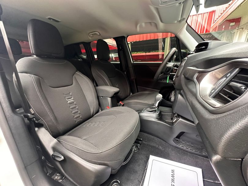 Jeep Renegade Sport T270 1.3 TB 4x2 Flex Aut.