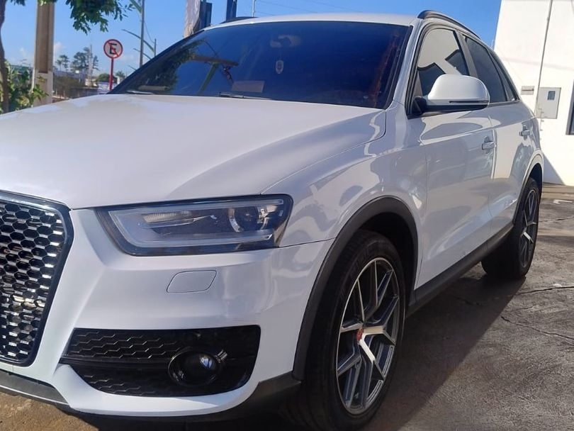 Audi Q3 2.0 TFSI Quat. 211/220cv S-tronic 5p