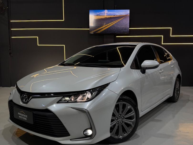 Toyota Corolla XEi 2.0 Flex 16V Aut.