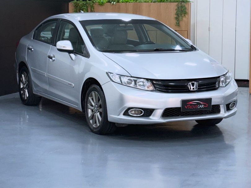 Honda Civic Sedan LXR 2.0 Flexone 16V Aut. 4p