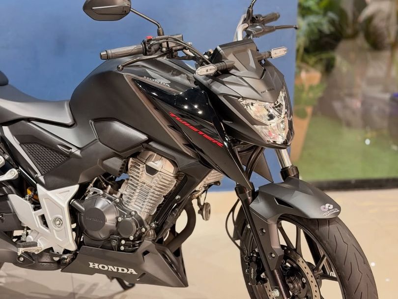 HONDA CB 300F Twister Flex