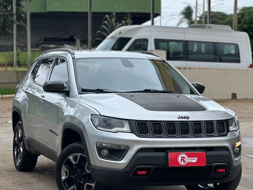 Jeep COMPASS TRAILHAWK 2.0 4x4 Dies. 16V Aut.