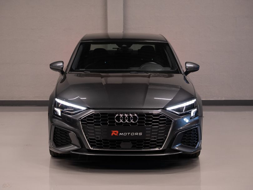 Audi A3 Sedan S-Line 2.0 TFSI  S-Tron.(Híb.)