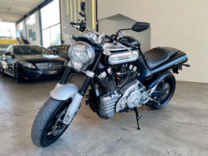 YAMAHA MT-01 1.670cc