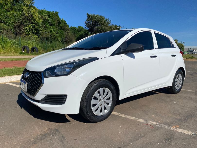 Hyundai HB20 Unique 1.0 Flex 12V Mec.