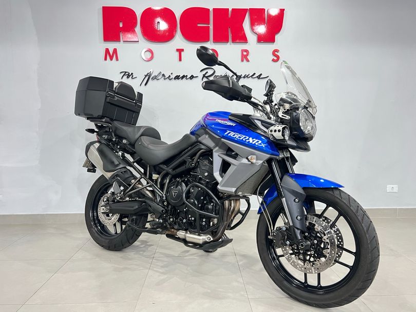 TRIUMPH TIGER 800 XRX