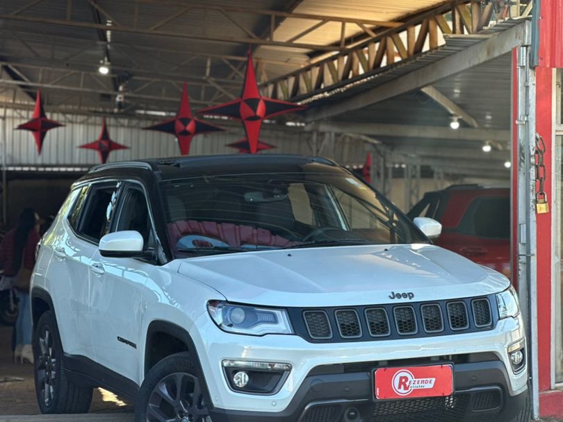 Jeep COMPASS LONGITUDE 2.0 4x2 Flex 16V Aut.