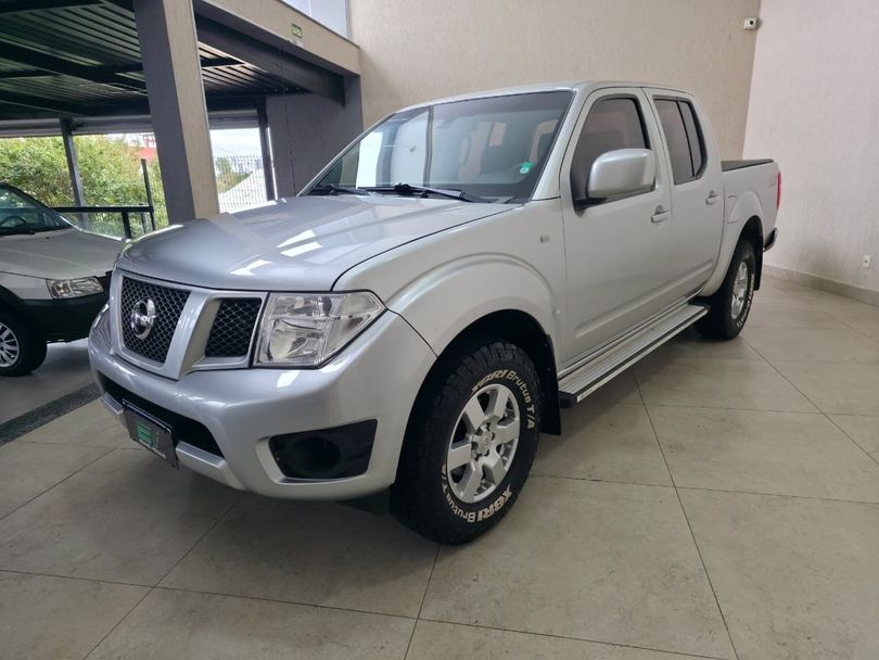 Nissan Frontier S CD 4x4 2.5 TB Diesel