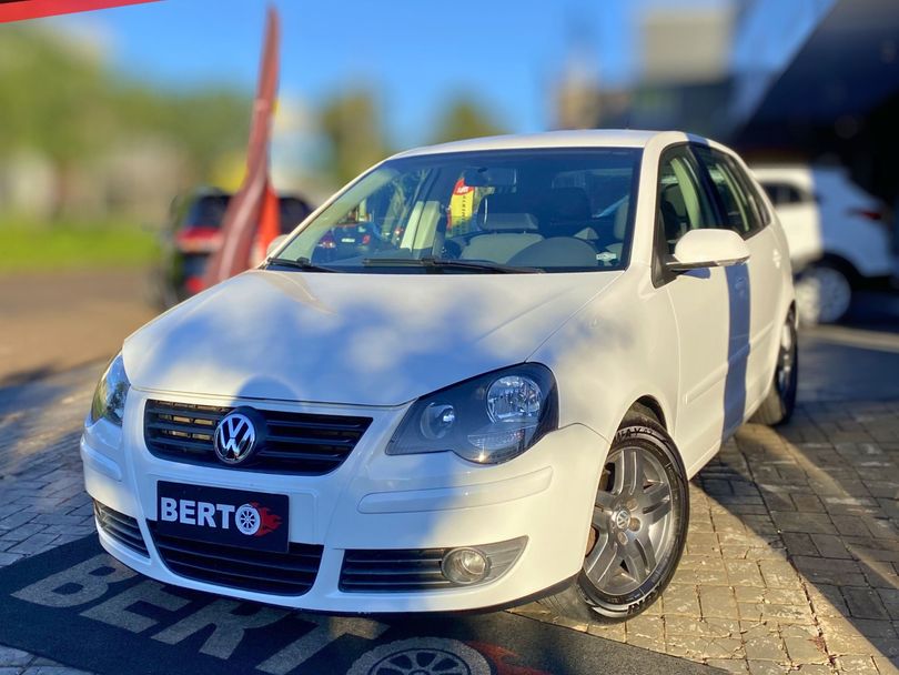 VolksWagen Polo 1.6 Mi/S.Ouro 1.6 Mi Tot.Flex 8V 5p