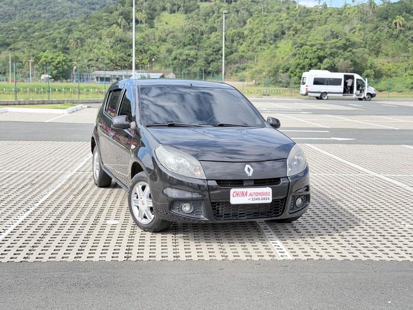 Renault SANDERO Expression Hi-Flex 1.6 8V 5p