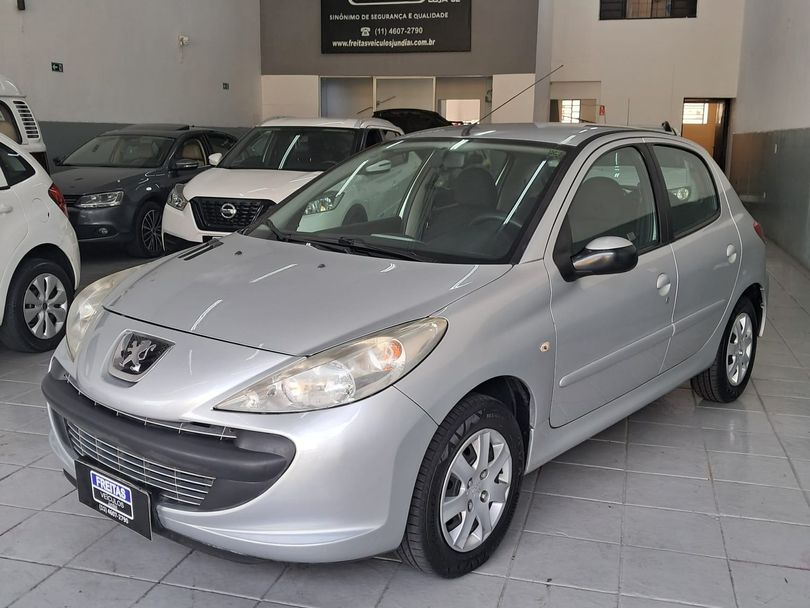 Peugeot 207 XR 1.4 Flex 8V 5p
