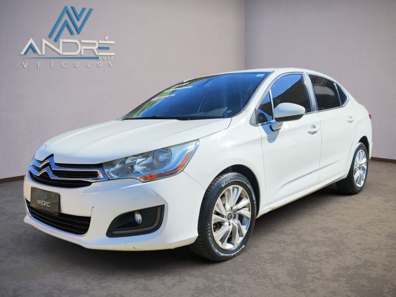 Citroën C4 LOUNGE Tendance 2.0 Flex 4p Aut.