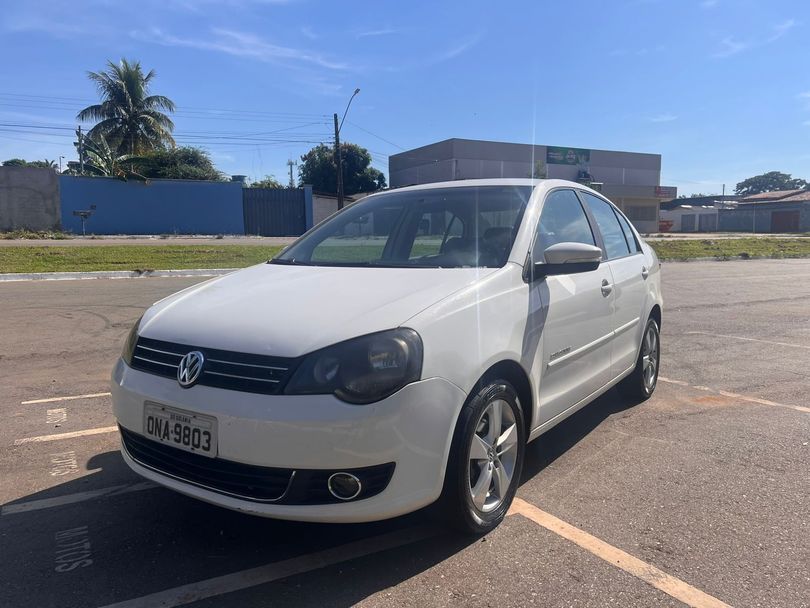 VolksWagen Polo Sed. COMFORT. 1.6 Mi Tot. Flex 8v