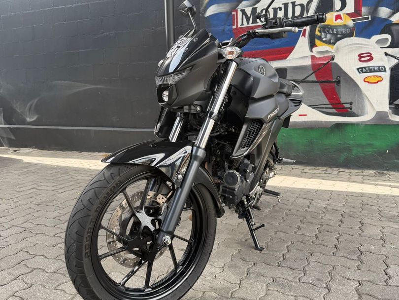 YAMAHA FZ25 250 FAZER FLEX