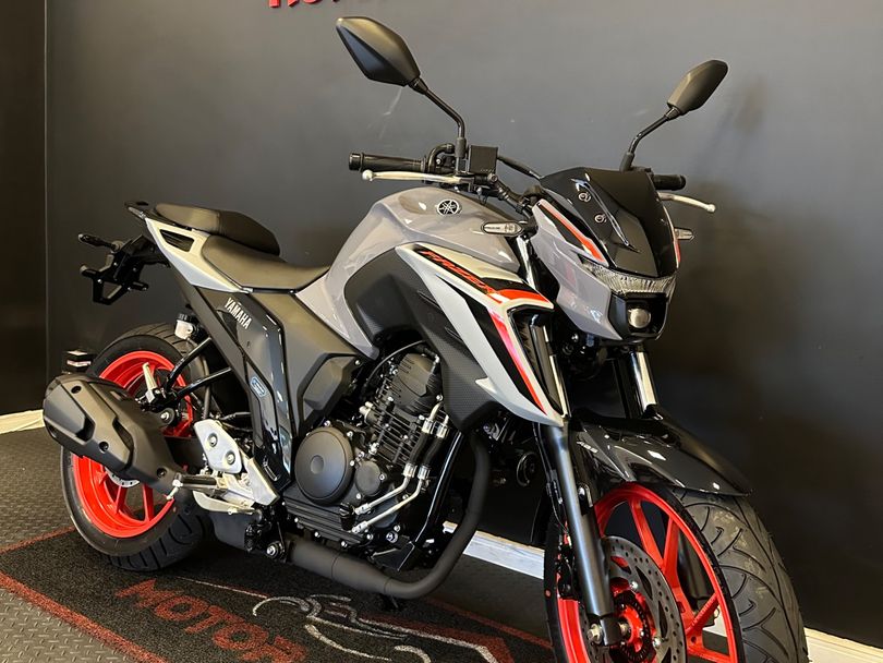 YAMAHA FZ25 250 FAZER CONNECTED