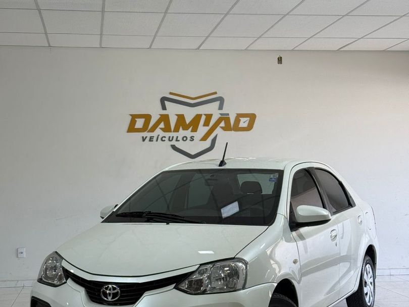 Toyota ETIOS XS 1.5 Flex 16V 5p Mec.