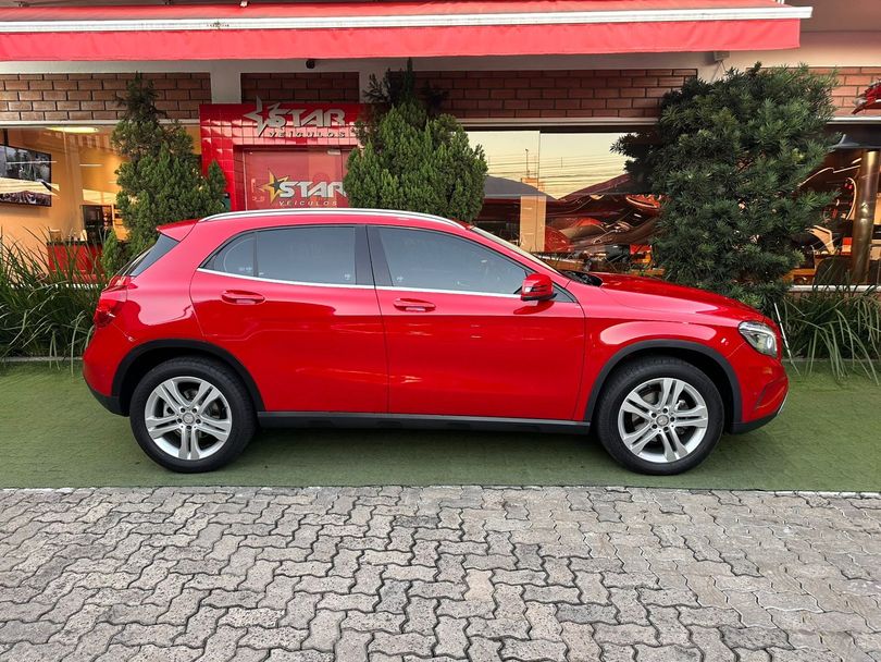 Mercedes GLA 200 Advance 1.6/1.6 TB 16V Flex Aut.