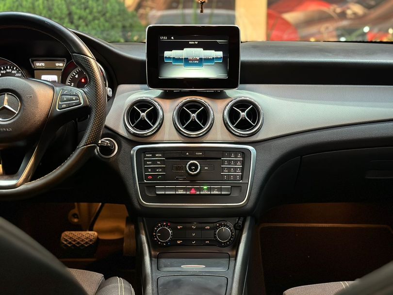 Mercedes GLA 200 Advance 1.6/1.6 TB 16V Flex Aut.