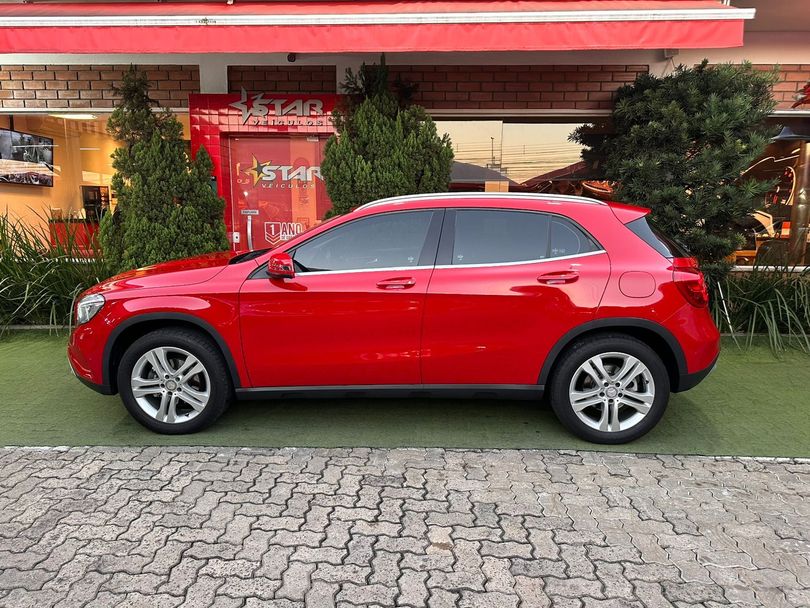 Mercedes GLA 200 Advance 1.6/1.6 TB 16V Flex Aut.