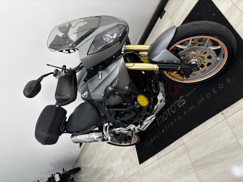 TRIUMPH TIGER 1050