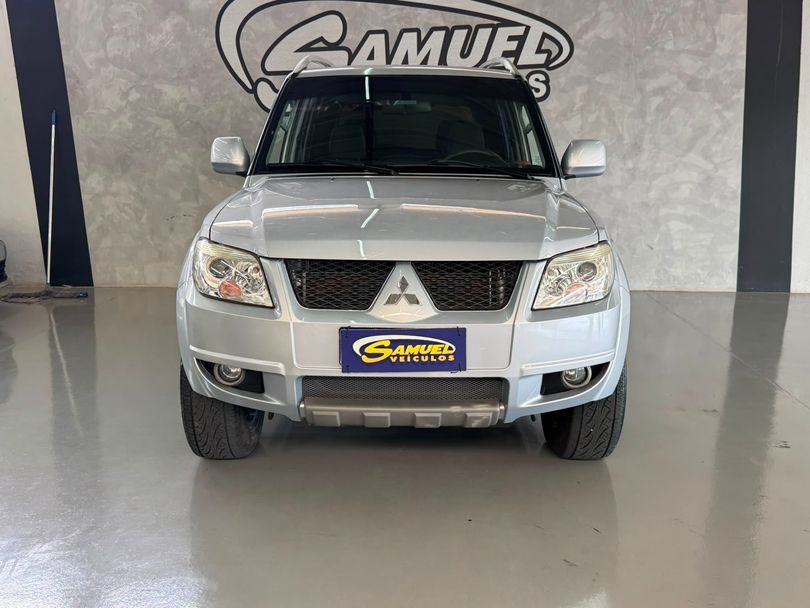 Mitsubishi Pajero TR4 2.0 Flex 16V 4X2 Aut.