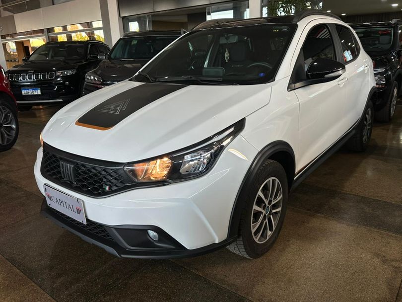 Fiat ARGO TREKKING 1.3 8V Flex