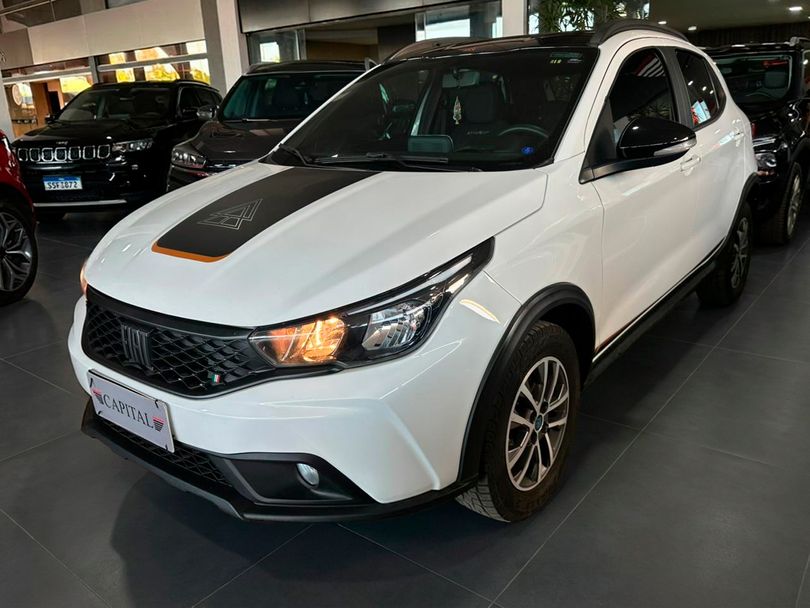 Fiat ARGO TREKKING 1.3 8V Flex
