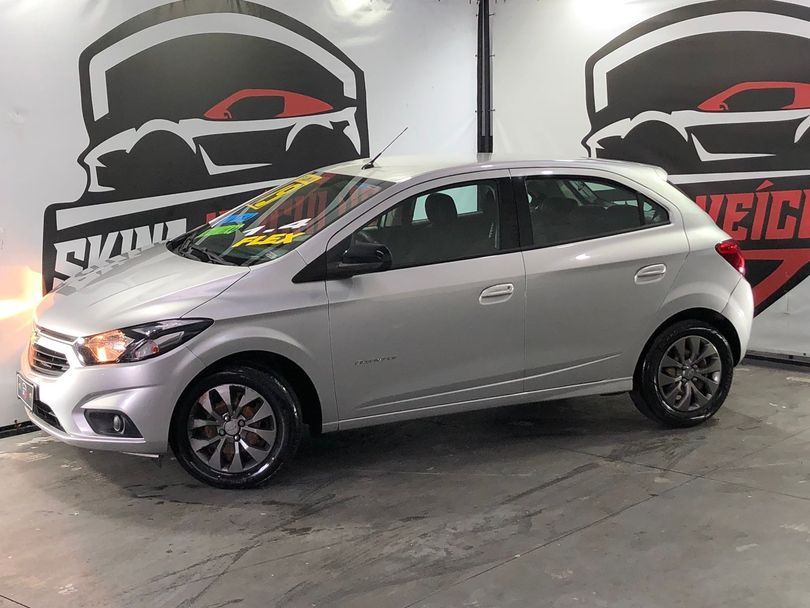 Chevrolet ONIX HATCH ADVANTAGE 1.4 8V Flex 5p Aut.