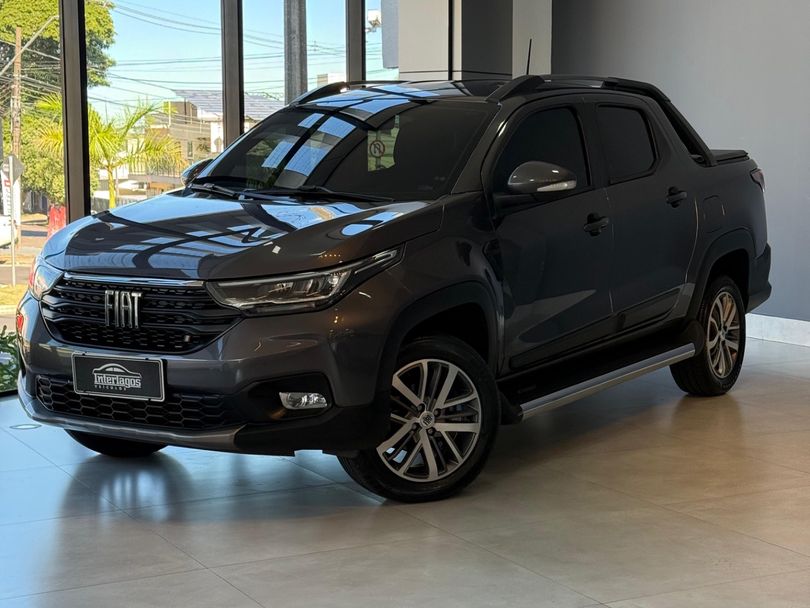 Fiat Strada Volcano 1.3 Flex 8V CD