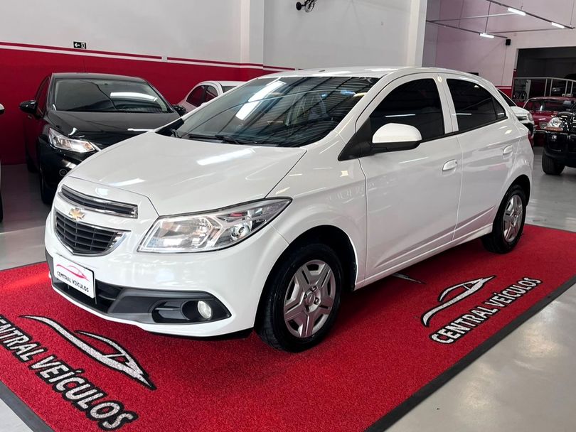 Chevrolet ONIX HATCH LT 1.0 8V FlexPower 5p Mec.
