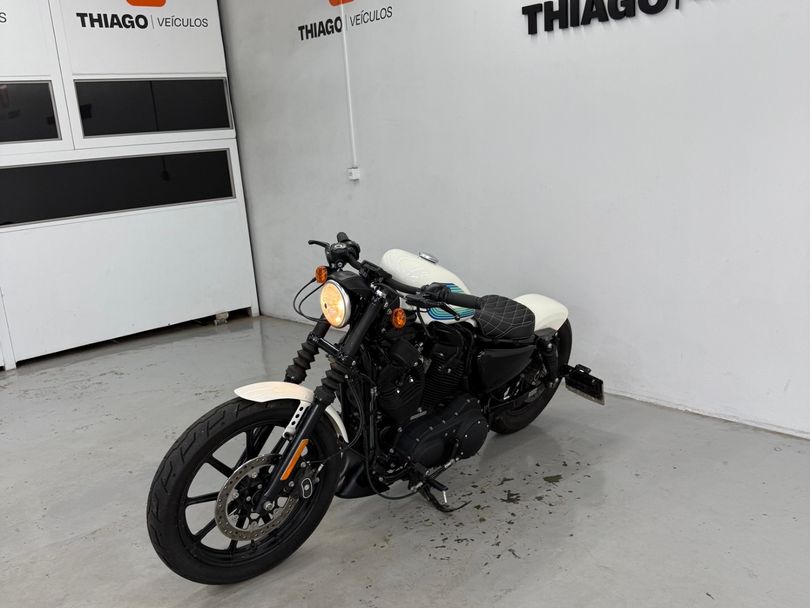 Harley XL 1200NS SPORTSTER IRON