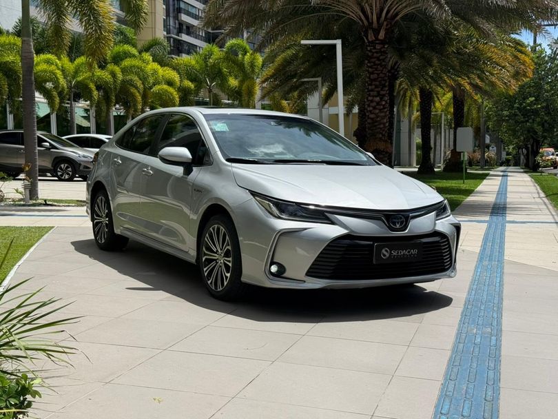 Toyota Corolla Altis Prem. 1.8 Aut. (Híbrido)