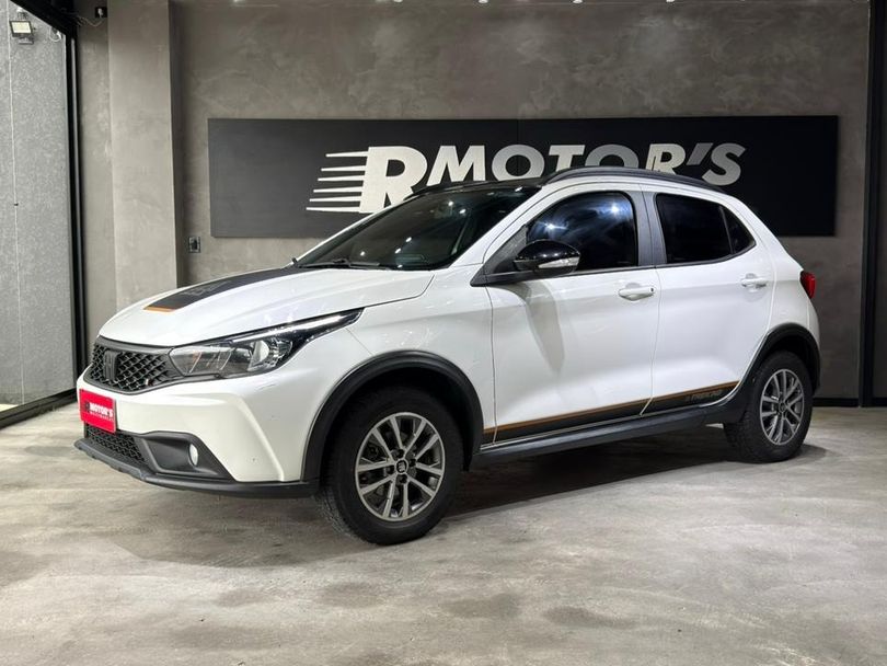 Fiat ARGO TREKKING 1.3 8V Flex