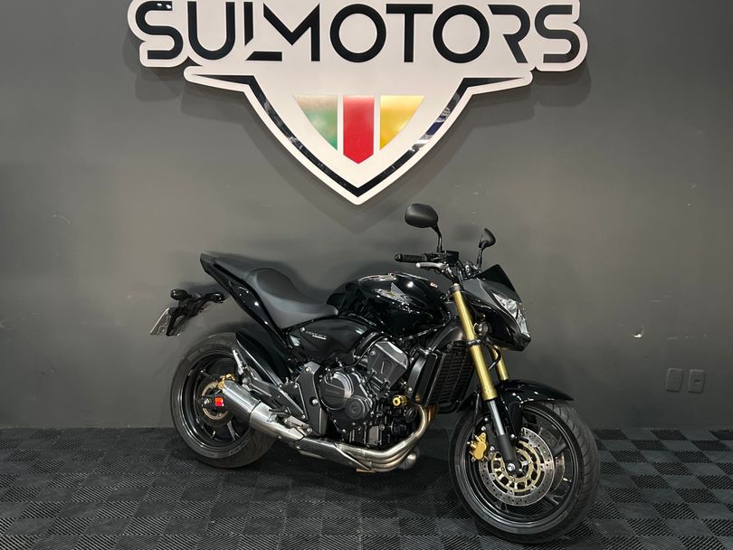 HONDA CB 600F HORNET