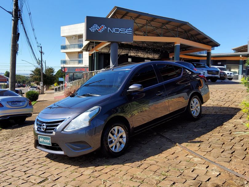 Nissan VERSA SV 1.6 16V FlexStart 4p Aut.