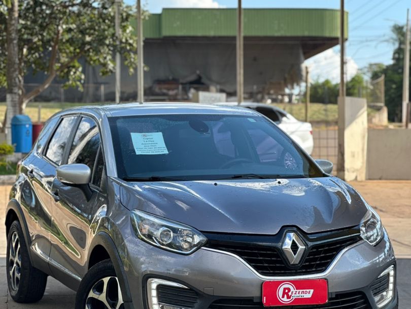 Renault CAPTUR Intense Bose 1.6 16V Flex 5p Aut.