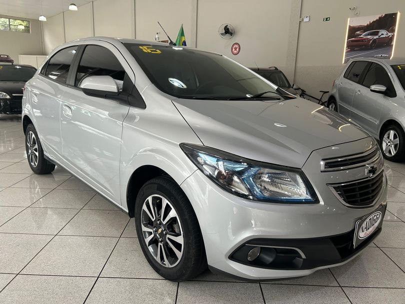 Chevrolet ONIX HATCH LTZ 1.4 8V FlexPower 5p Mec.