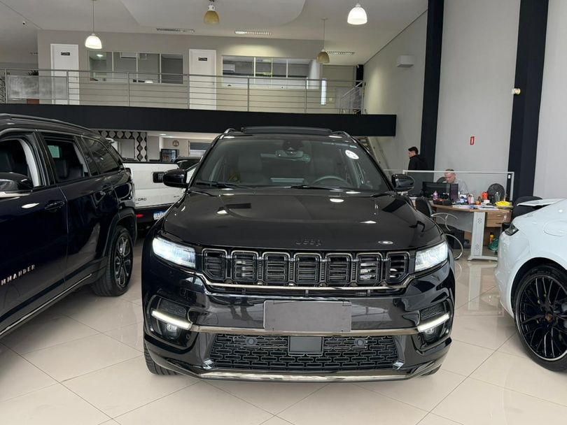 Jeep Commander Black Hurricane 2.0 4x4 TB Aut