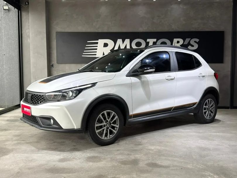 Fiat ARGO TREKKING 1.3 8V Flex