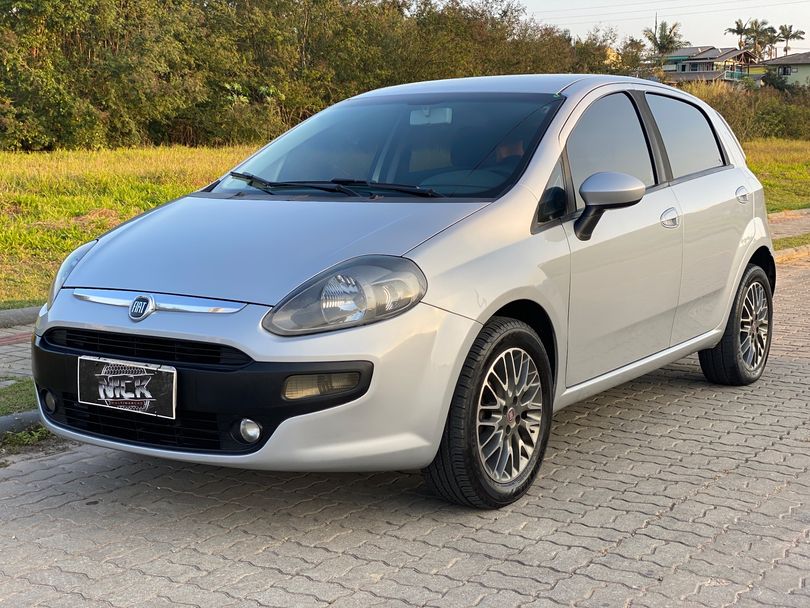 Fiat Punto ATTRACTIVE 1.4 Fire Flex 8V 5p