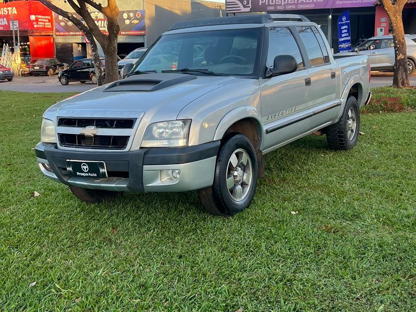 Chevrolet S10 Pick-Up 2.4 MPFI 8v 128cv CD 4p