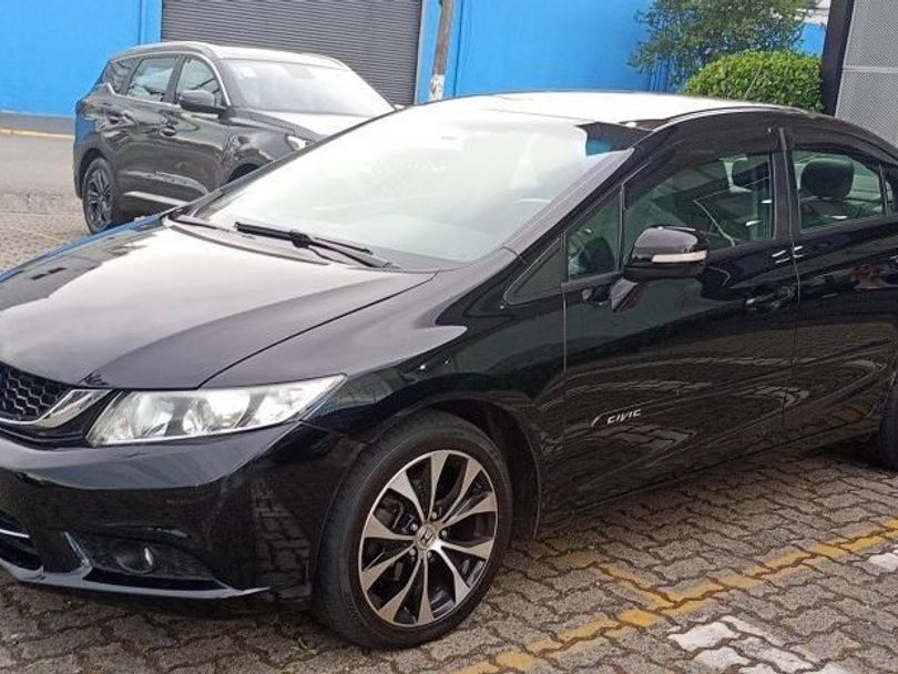 Honda Civic Sedan LXR 2.0 Flexone 16V Aut. 4p