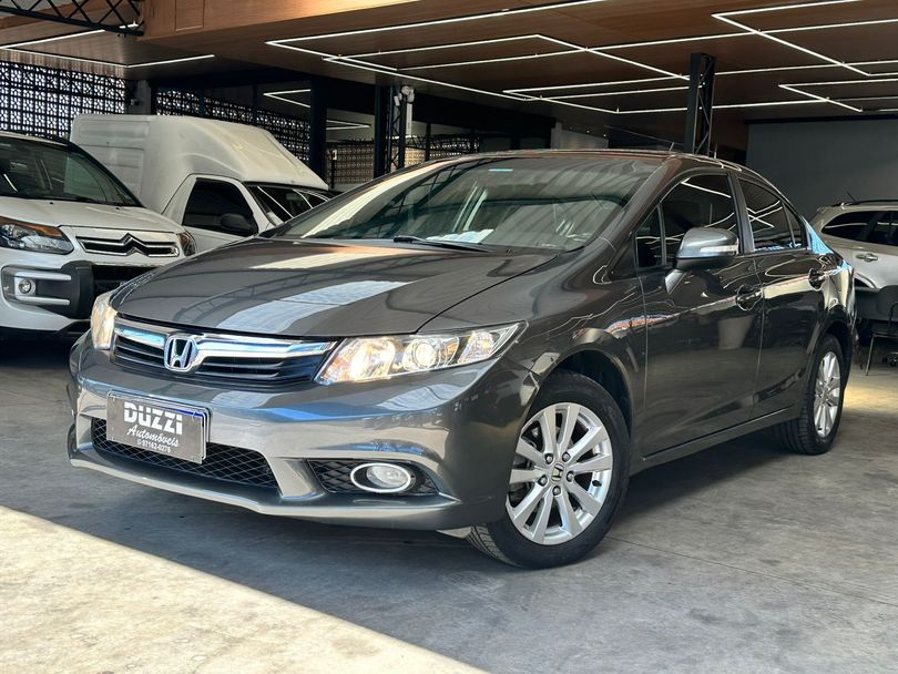 Honda Civic Sedan LXR 2.0 Flexone 16V Aut. 4p