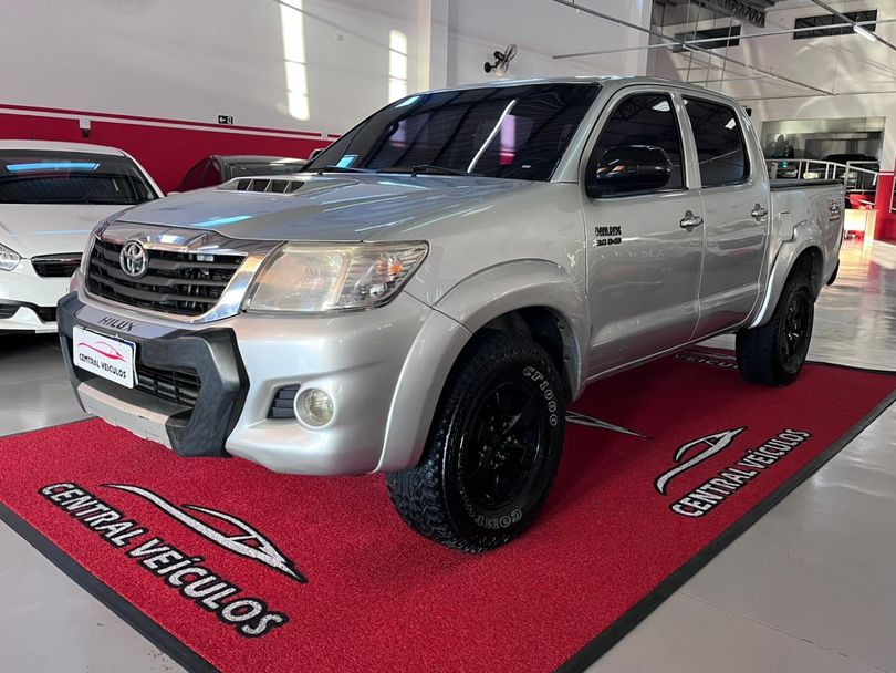 Toyota Hilux CD D4-D 4x4 2.5 16V 102cv TB Dies.