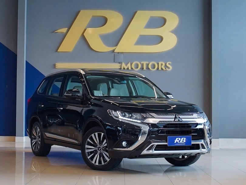 Mitsubishi OUTLANDER HPE-S 2.2 Diesel 4x4 Aut.