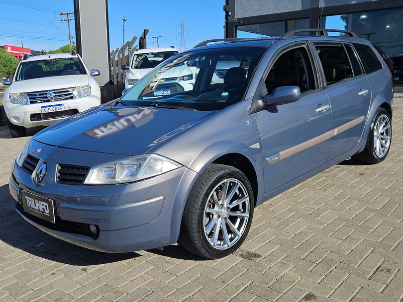 Renault Megane Grand Tour Dynamique 2.0 16V Aut.